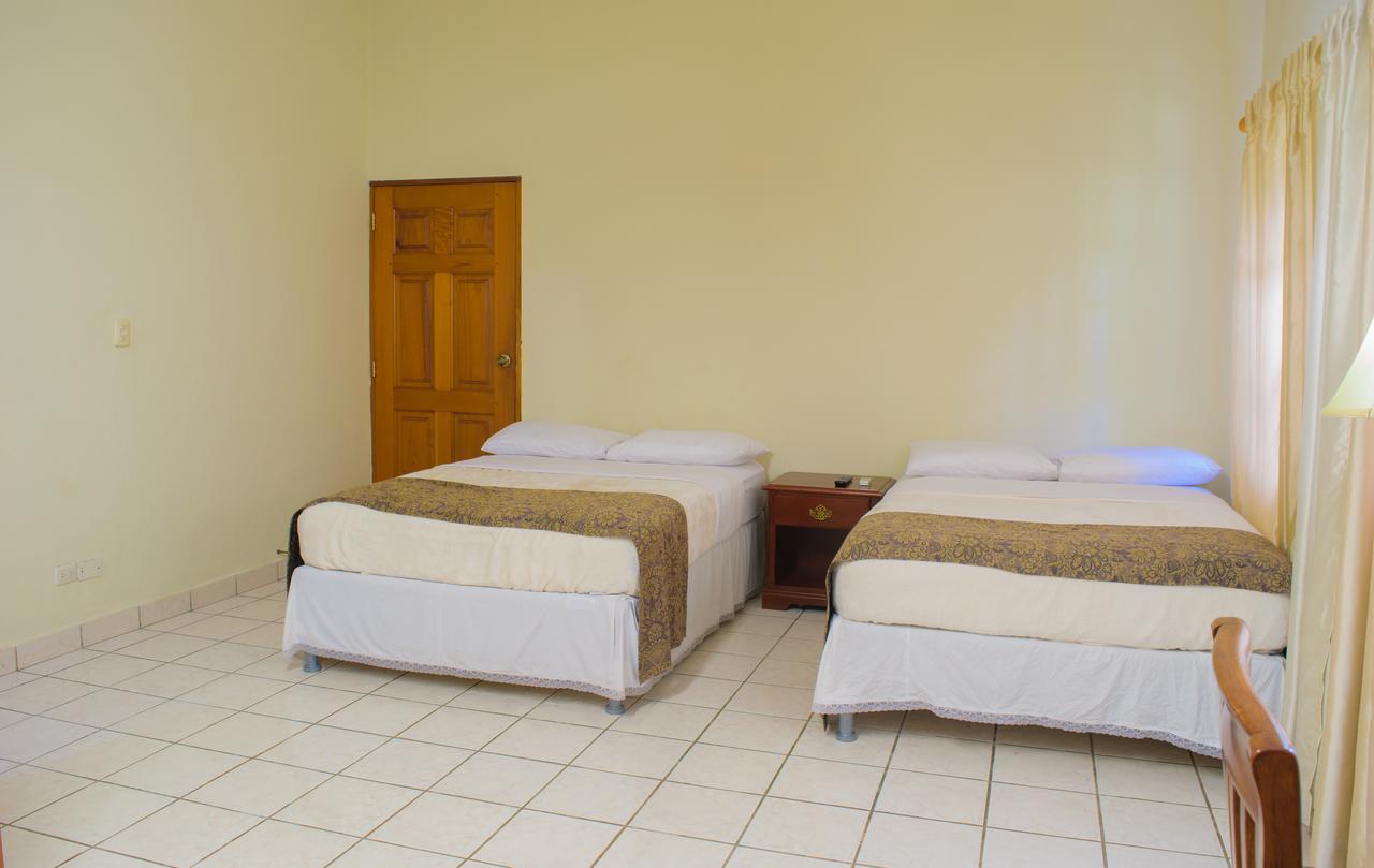 Hotel Fontana Managua Extérieur photo